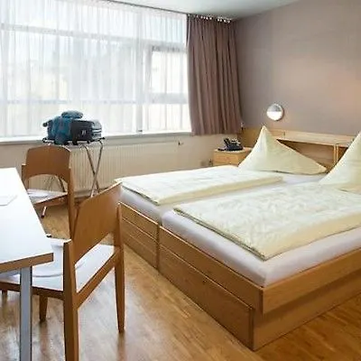 Otel Allyouneed Salzburg