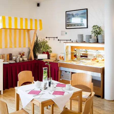 ホテル Allyouneed