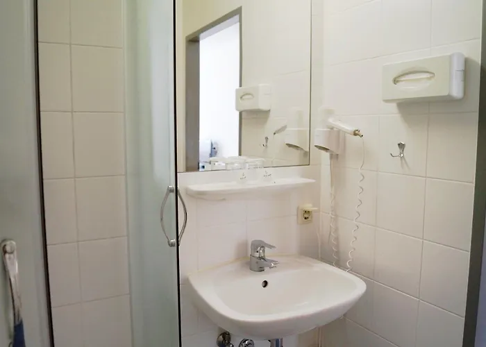 Allyouneed Hotell