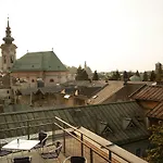 Hotel Allyouneed