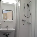 Hotel Allyouneed 3*
