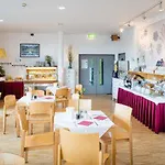 Hotel Allyouneed Solnohrad